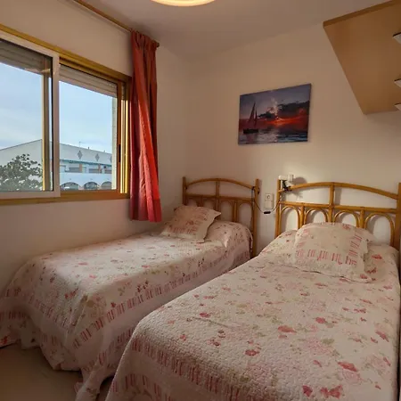 Primera Linea De Playa Urbanizacion La Dorada Appartement Cambrils